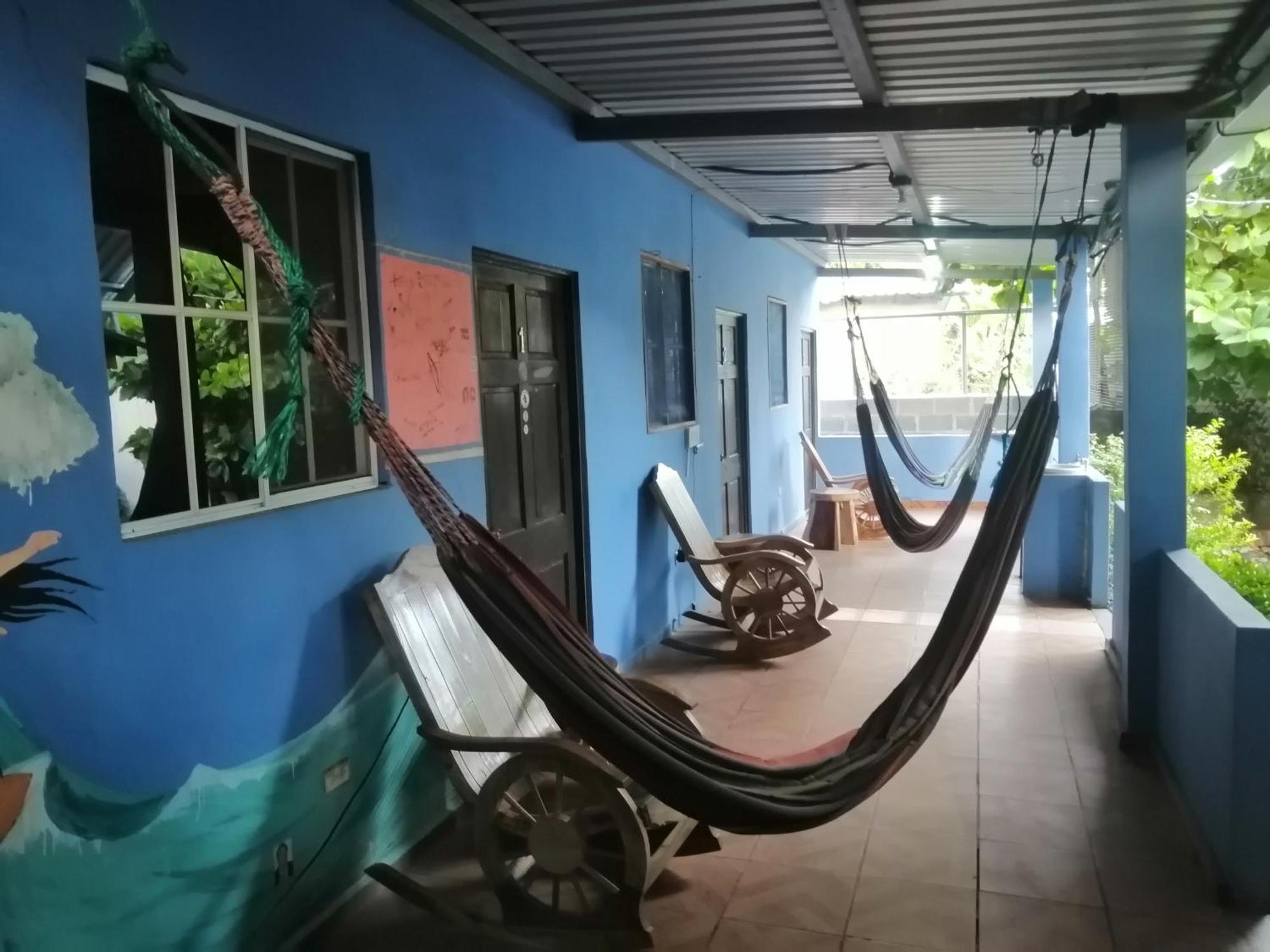 Hostal Nina Oly Tamanique エクステリア 写真